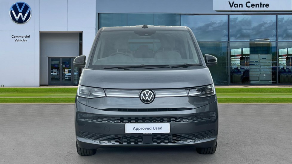 Used Volkswagen Multivan 2025 for sale - 76328161: Photo 8