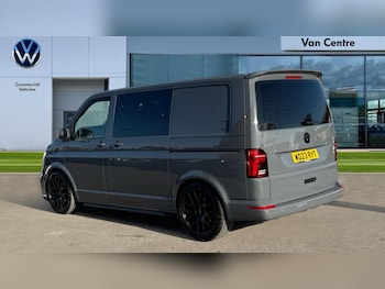 Used Volkswagen Transporter 2023 for sale - 76104384: Photo