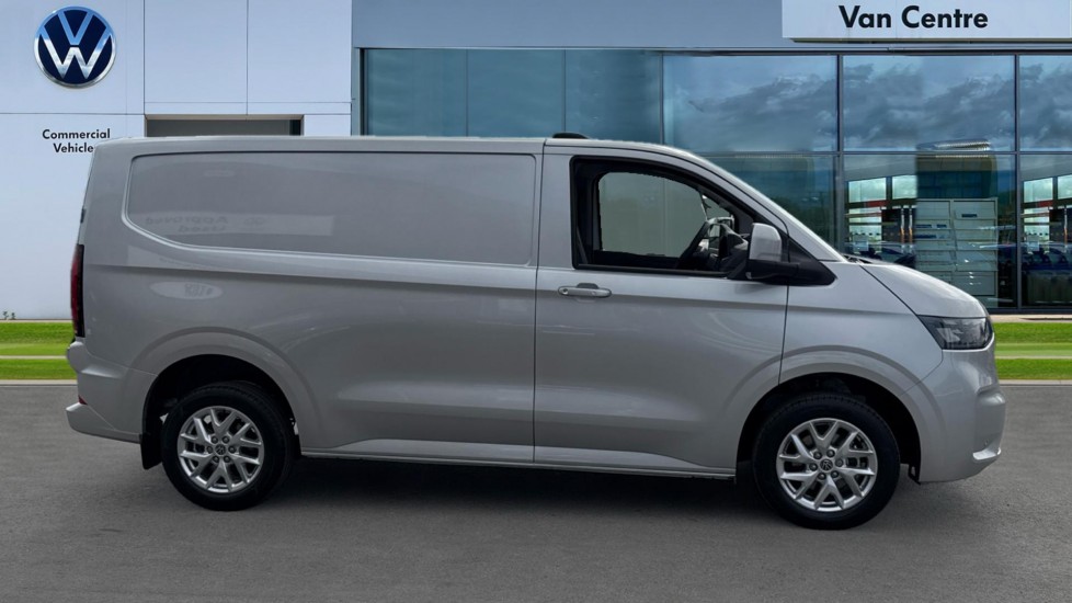 Used Volkswagen Transporter 2025 for sale - 76869291: Photo 4