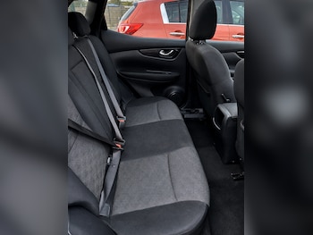 Used Nissan Qashqai 2015 for sale - 79520021: Photo