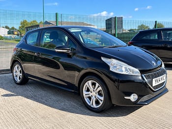 Used Peugeot 208 2014 for sale - 79548599: Photo