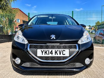 Used Peugeot 208 2014 for sale - 79548599: Photo