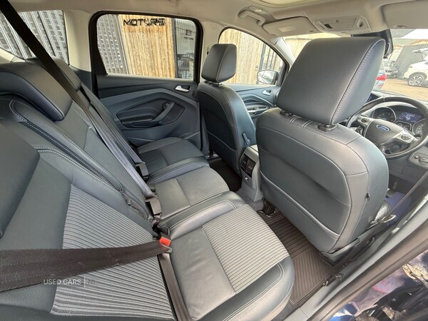 Used Ford Focus C-Max 2013 for sale - 76073352: Photo 12