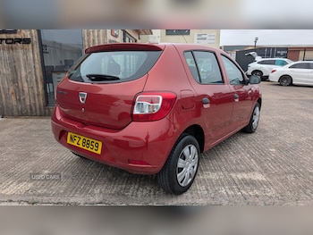 Used Dacia Sandero 2013 for sale - 76284685: Photo 3