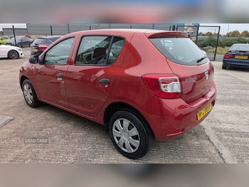 Used Dacia Sandero 2013 for sale - 76284685: Photo 4