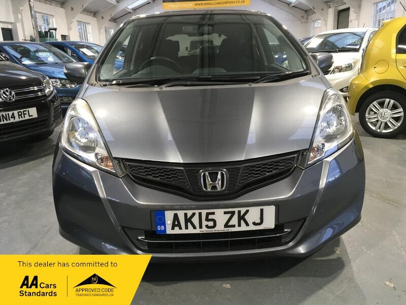 Used Honda Jazz 2015 for sale - 77647164: Photo 2