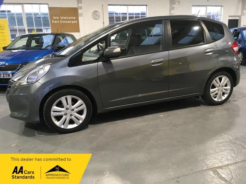 Used Honda Jazz 2015 for sale - 77647164: Photo 4