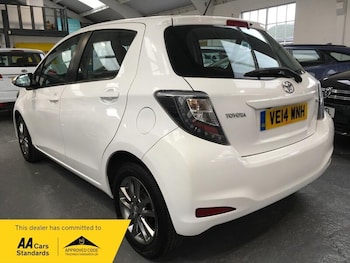 Used Toyota Yaris 2014 for sale - 78261199: Photo