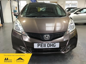 Used Honda Jazz 2011 for sale - 77386411: Photo