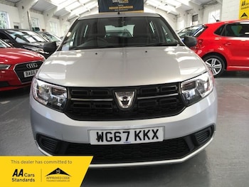 Used Dacia Sandero 2017 for sale - 79075187: Photo