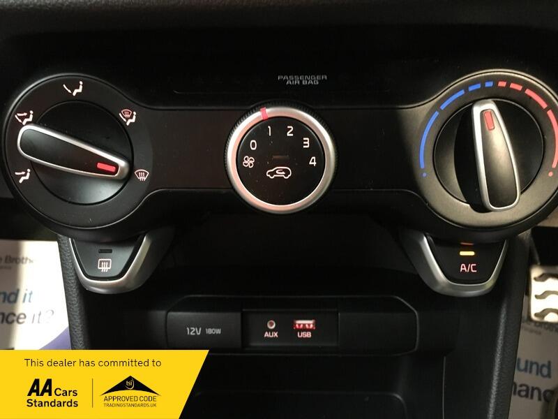 Used Kia Picanto 2018 for sale - 76898608: Photo 19