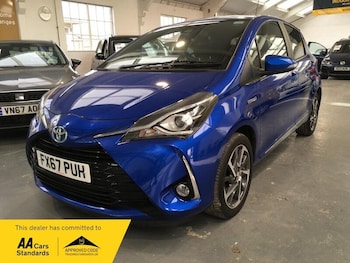 Used Toyota Yaris 2017 for sale - 77646512: Photo