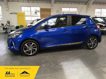 Used Toyota Yaris 2017 for sale - 77646512: Photo