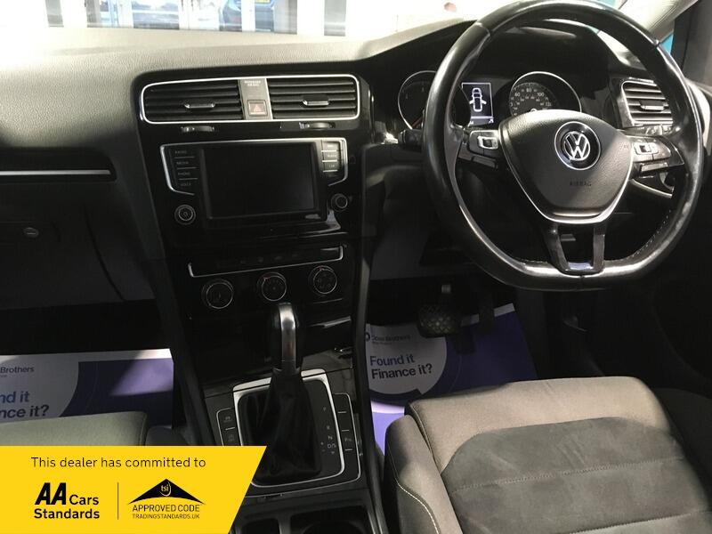 Used Volkswagen Golf 2015 for sale - 77909131: Photo 10