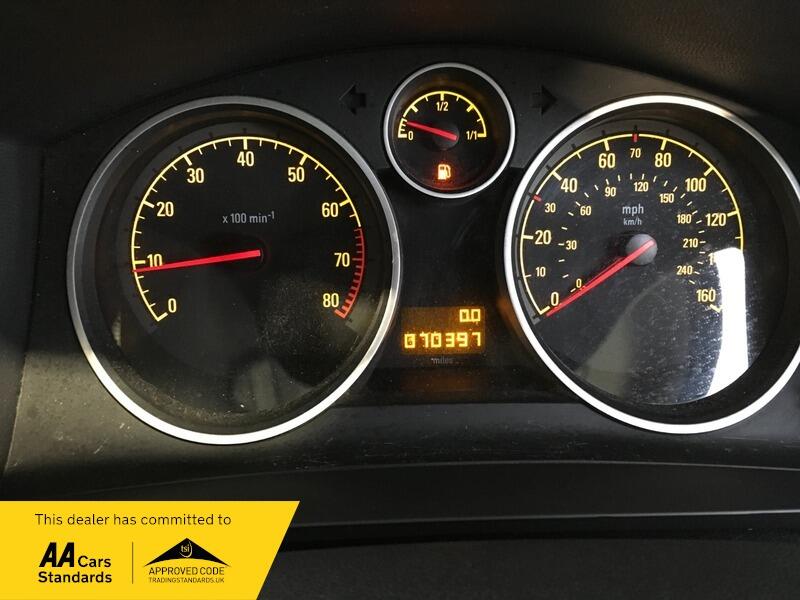 Used Vauxhall Zafira 2010 for sale - 76585507: Photo 14