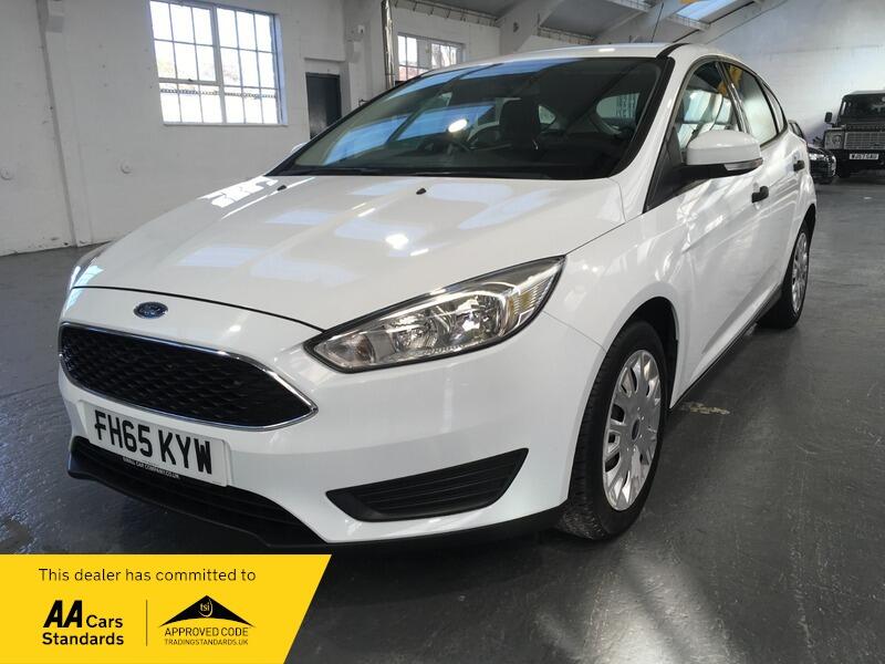 Used Ford Focus 2015 for sale - 77155349: Photo 3