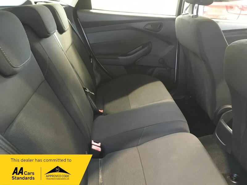 Used Ford Focus 2015 for sale - 77155349: Photo 9