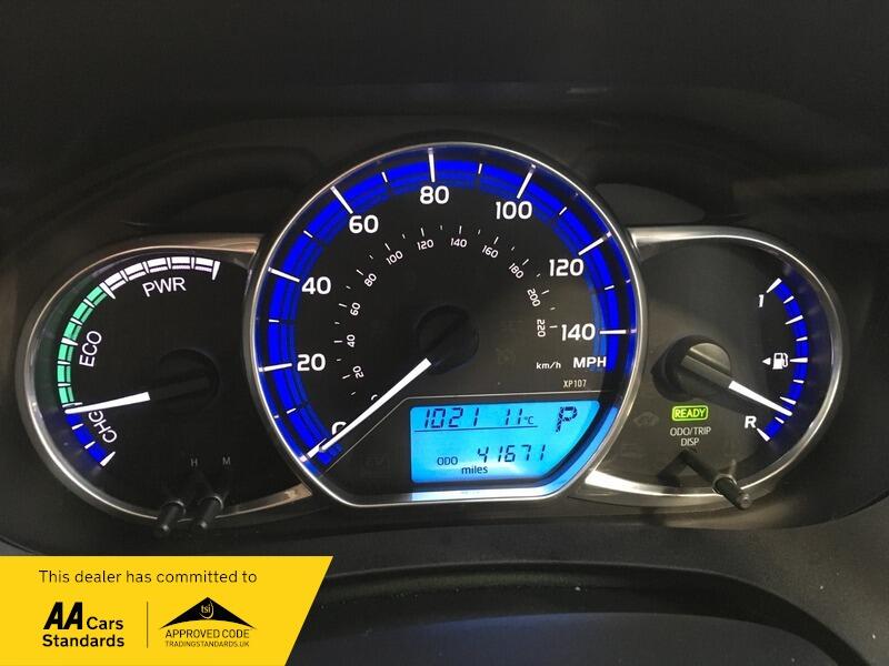 Used Toyota Yaris 2015 for sale - 77290816: Photo 14