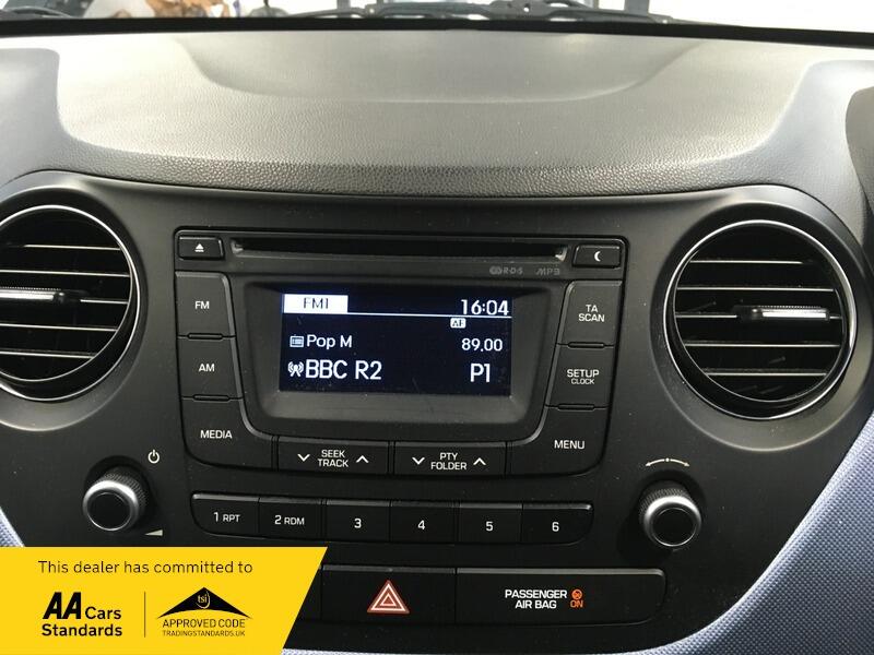 Used Hyundai i10 2014 for sale - 77646845: Photo 14