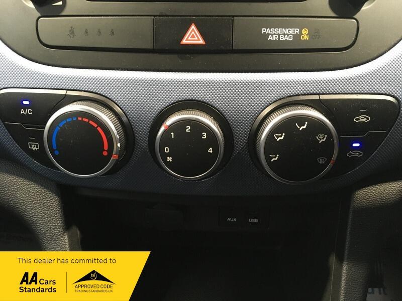 Used Hyundai i10 2014 for sale - 77646845: Photo 16