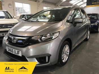 Used Honda Jazz 2016 for sale - 76214814: Photo 3