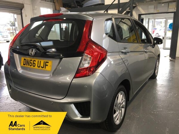 Used Honda Jazz 2016 for sale - 76214814: Photo 7