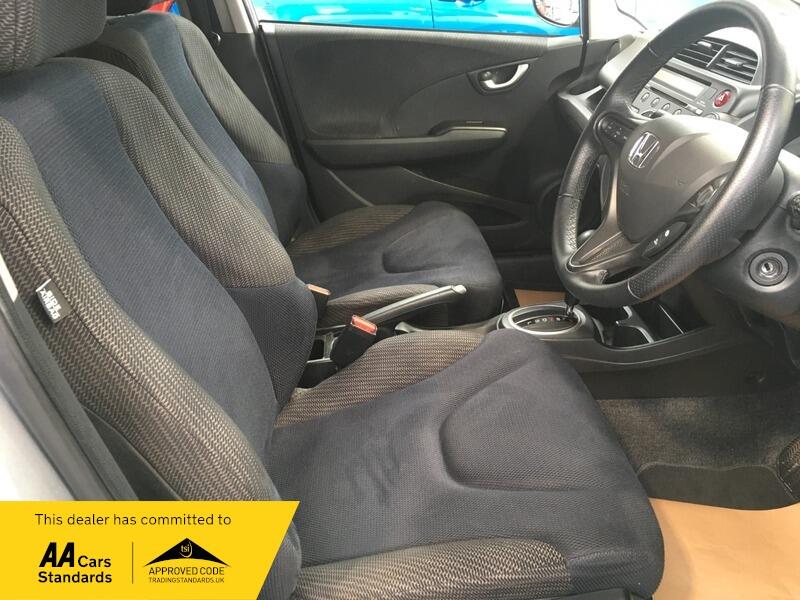 Used Honda Jazz 2015 for sale - 76000555: Photo 10
