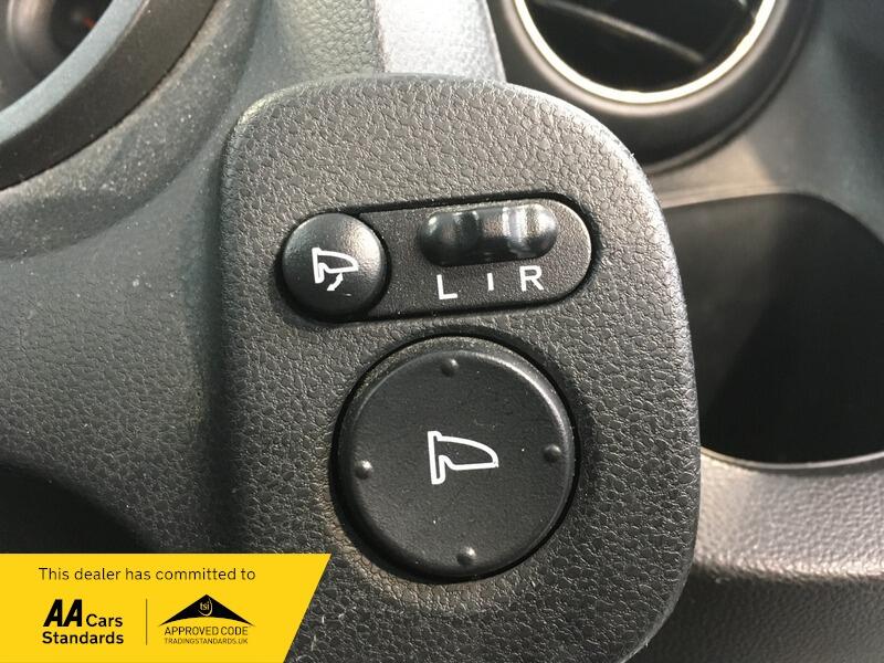 Used Honda Jazz 2015 for sale - 76000555: Photo 19