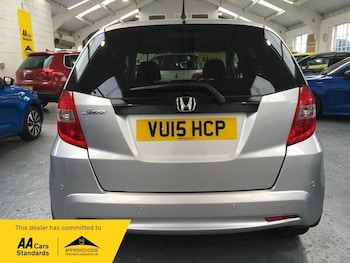 Used Honda Jazz 2015 for sale - 76000555: Photo