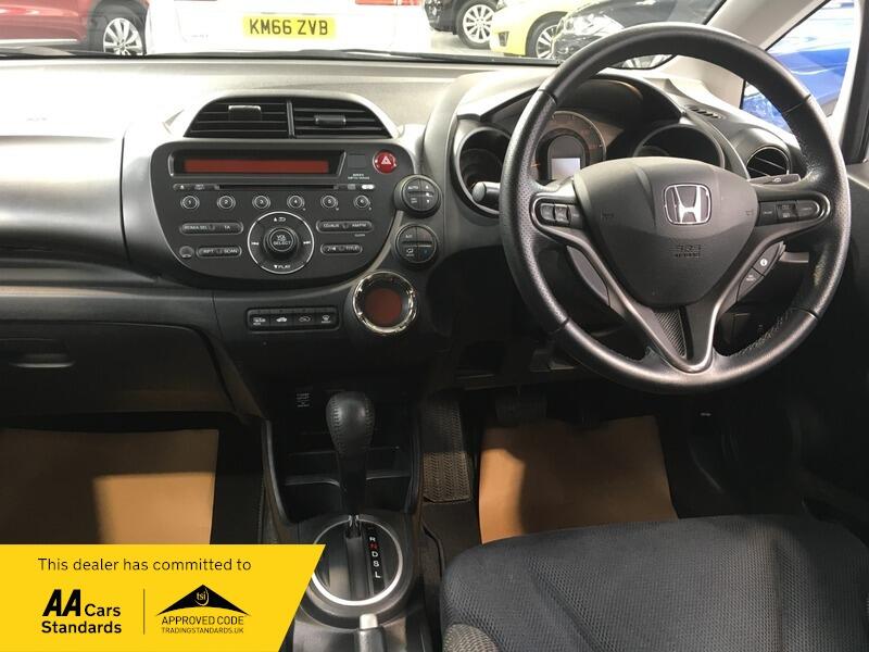 Used Honda Jazz 2015 for sale - 76000555: Photo 9