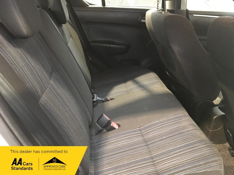 Used Suzuki Swift 2014 for sale - 77574264: Photo 8