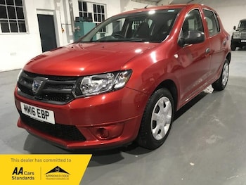 Used Dacia Sandero 2016 for sale - 76512687: Photo