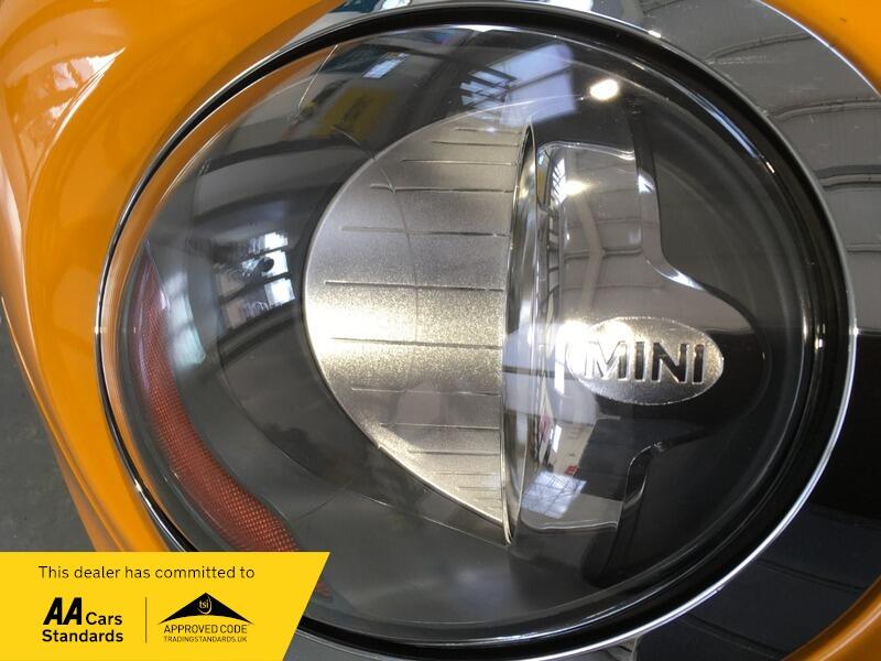 Used MINI Hatch 2016 for sale - 76349837: Photo 8