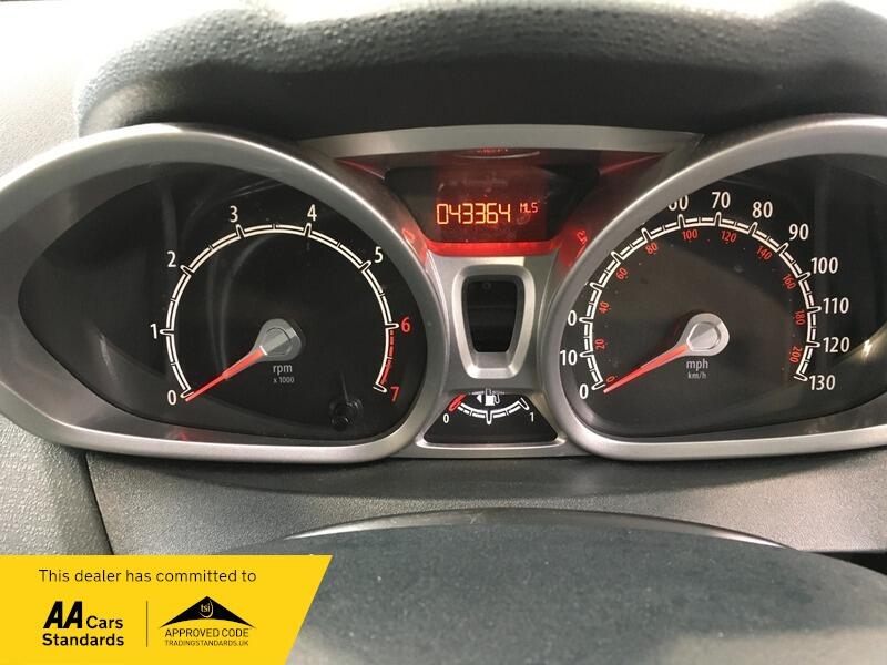 Used Ford Fiesta 2011 for sale - 76389070: Photo 13