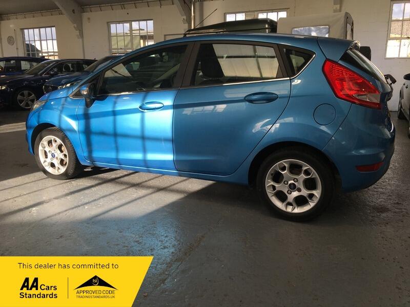 Used Ford Fiesta 2011 for sale - 76389070: Photo 4