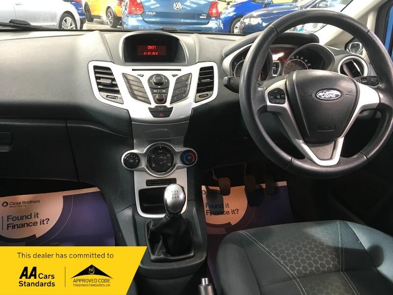 Used Ford Fiesta 2011 for sale - 76389070: Photo 9