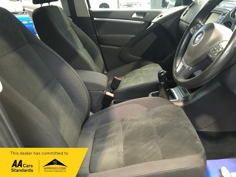 Used Volkswagen Tiguan for sale - 76995029: Photo 12