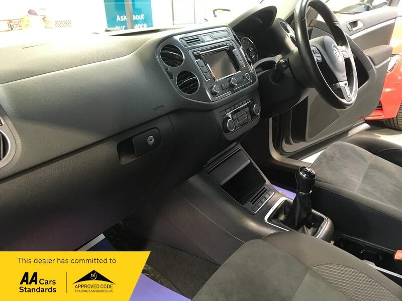 Used Volkswagen Tiguan 2014 for sale - 76513458: Photo 14