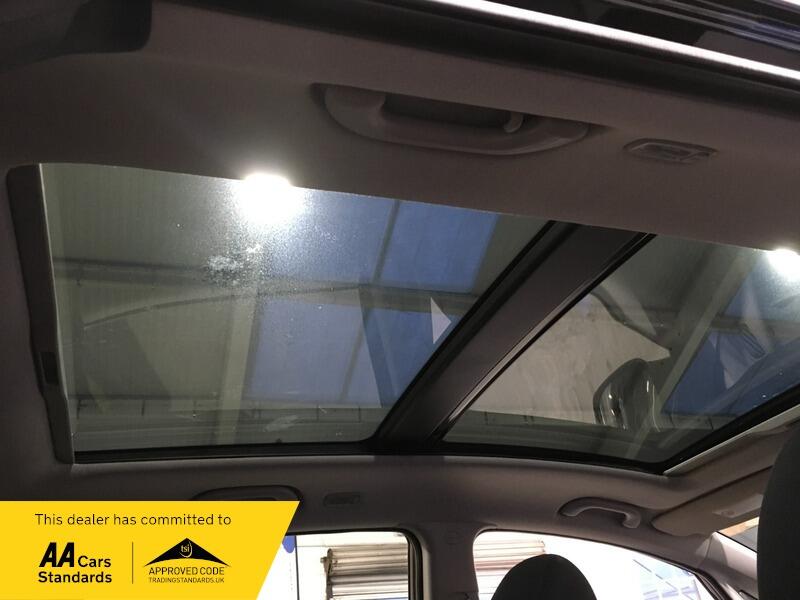 Used Hyundai Ix20 2012 for sale - 77598188: Photo 9