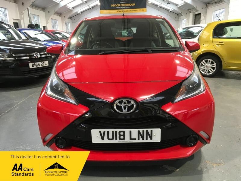 Used Toyota AYGO for sale - 77840013: Photo 2