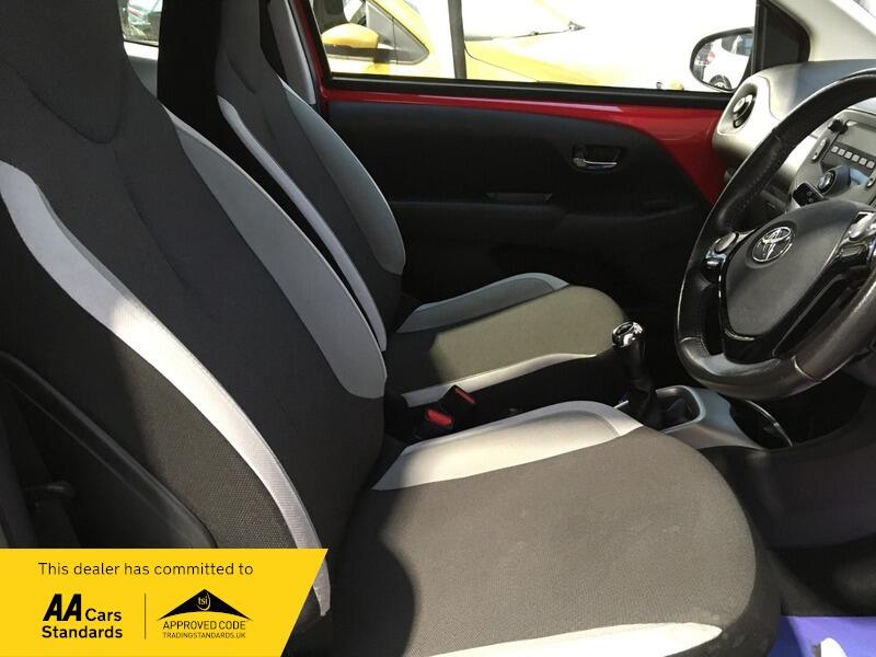 Used Toyota AYGO for sale - 77840013: Photo 8