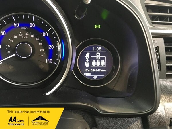 Used Honda Jazz 2018 for sale - 76283165: Photo 14