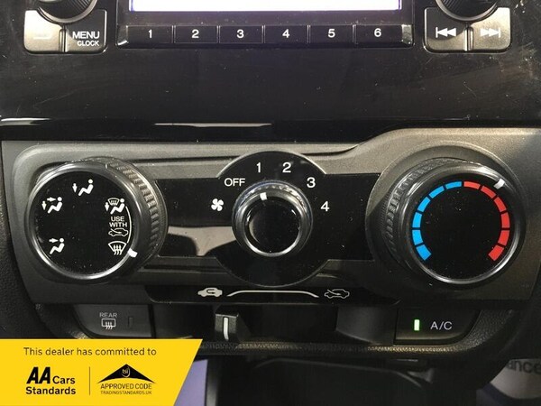 Used Honda Jazz 2018 for sale - 76283165: Photo 18