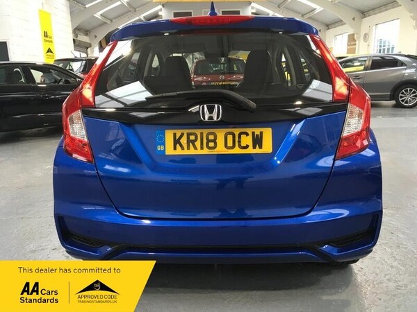 Used Honda Jazz 2018 for sale - 76283165: Photo 6