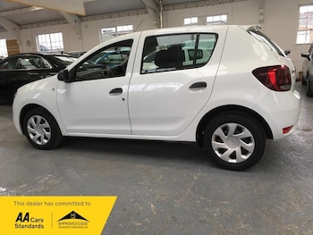 Used Dacia Sandero 2020 for sale - 78959022: Photo