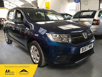 Used Dacia Sandero 2017 for sale - 79388302: Photo
