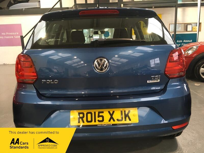 Used Volkswagen Polo 2015 for sale - 76714343: Photo 6