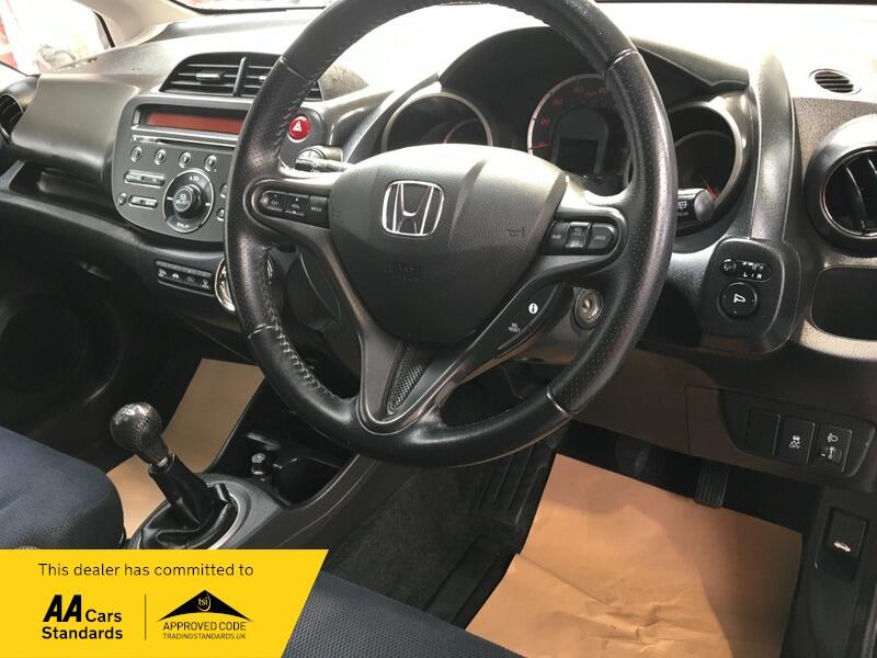 Used Honda Jazz 2013 for sale - 77377123: Photo 12