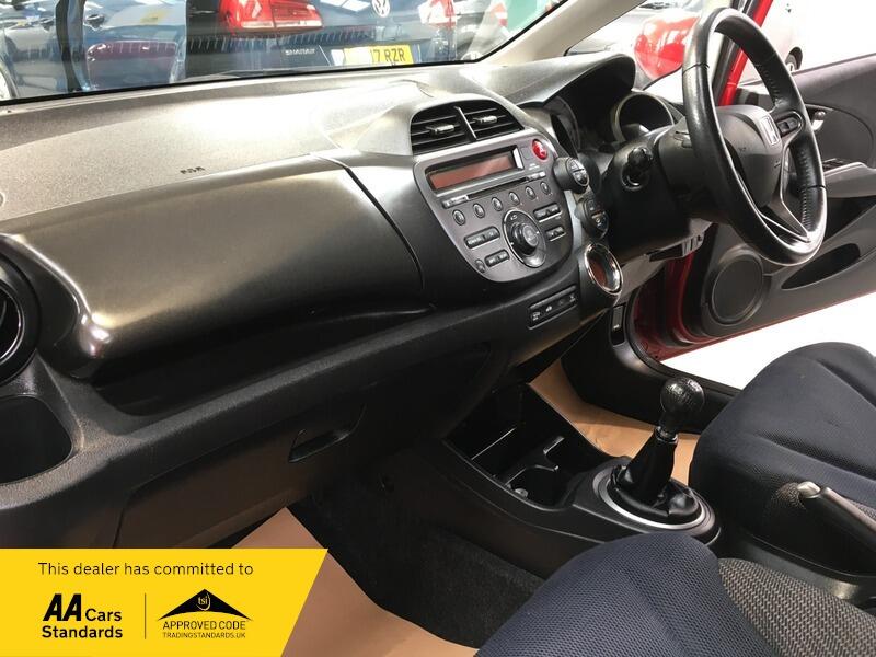 Used Honda Jazz 2013 for sale - 77377123: Photo 13