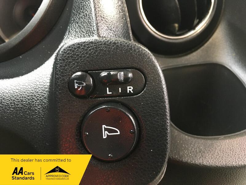 Used Honda Jazz 2013 for sale - 77377123: Photo 20